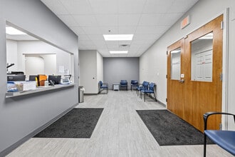 801 Poindexter St, Chesapeake, VA à vendre Photo intérieure– Image 2 sur 4