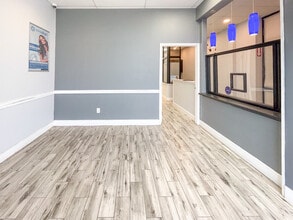 404-420 E FM 351, Beeville, TX à louer Photo intérieure– Image 1 sur 19