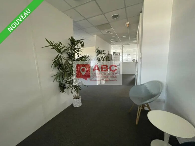 Local d’activités dans Pérols à louer - Photo intérieure – Image 2 sur 6