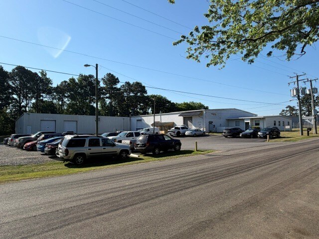 3721 Goodell Rd, Richmond, VA à vendre - Photo de l’immeuble – Image 1 sur 4
