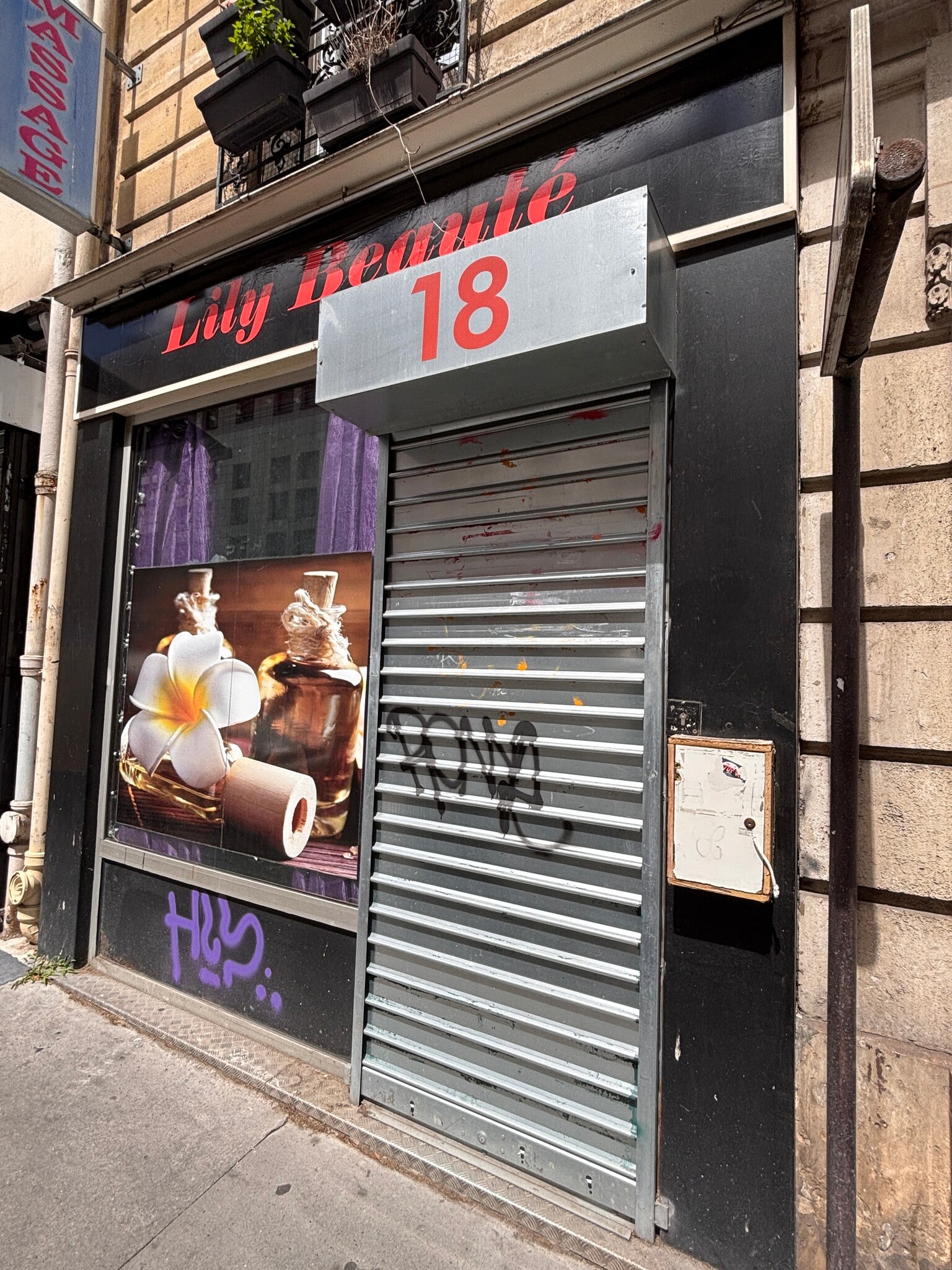 18 Rue Eugène Varlin, Paris à louer Photo de l’immeuble– Image 1 sur 11