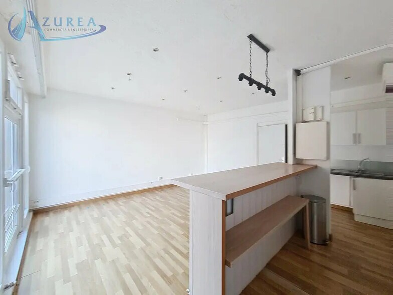 Bureau dans Nice à louer - Photo de l’immeuble – Image 2 sur 5