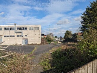Plus de détails pour Walton Ter, Woking - Industriel/Logistique à louer