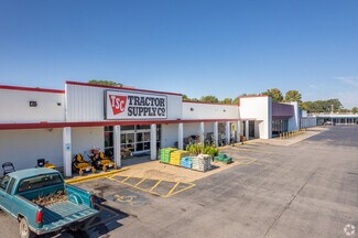 Plus de détails pour 2000 E Cherokee Ave, Sallisaw, OK - Local commercial à vendre