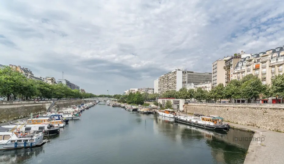Local commercial dans Paris à vendre - Photo de l’immeuble – Image 1 sur 2
