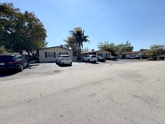 Plus de détails pour 148 NW 40th Ct, Oakland Park, FL - Logement à vendre