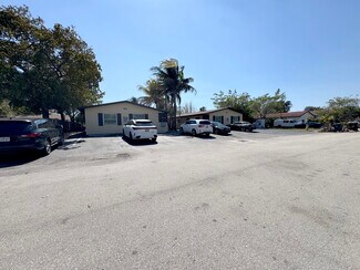 Plus de détails pour 148 NW 40th Ct, Oakland Park, FL - Logement à vendre