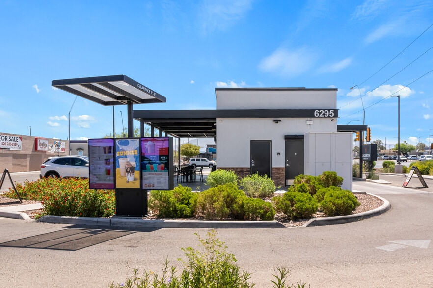 6295 E 22nd St, Tucson, AZ à vendre - Photo de l’immeuble – Image 3 sur 5