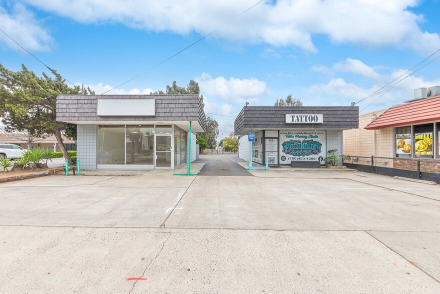 1891 E Valley Pky, Escondido, CA à vendre - Photo de l’immeuble – Image 2 sur 40