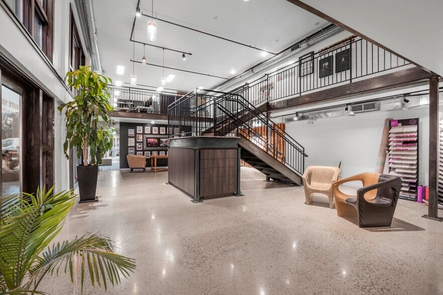 810 N Lilac Dr, Golden Valley, MN à louer - Photo intérieure – Image 3 sur 16