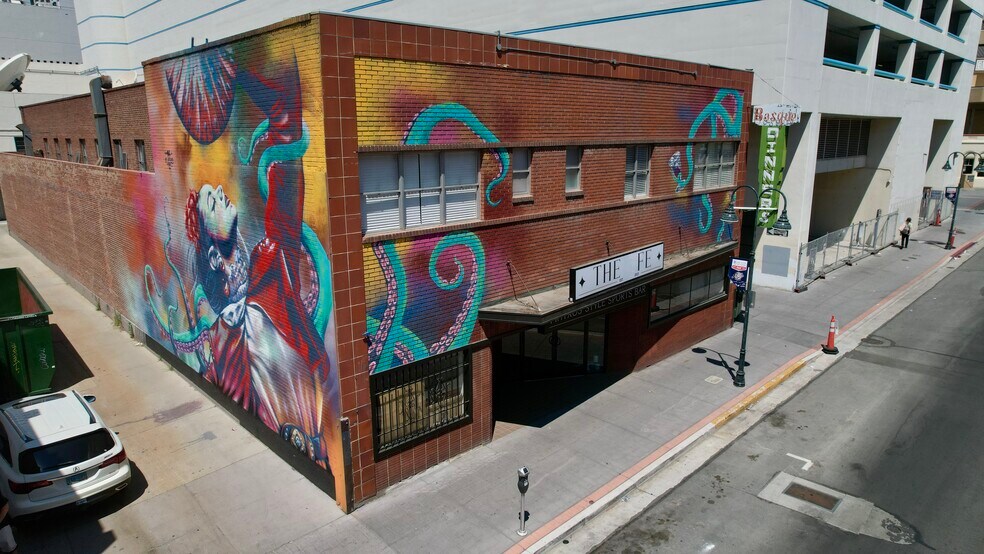 235 Lake St, Reno, NV à louer - Photo de l’immeuble – Image 2 sur 18