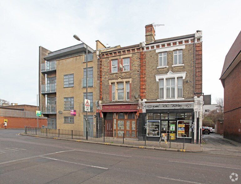 31 Clapham Park Rd, Londres à vendre - Photo de l’immeuble – Image 2 sur 2