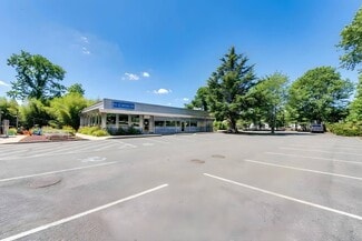 Plus de détails pour 74a Montauk Hwy, Amagansett, NY - Local commercial à louer