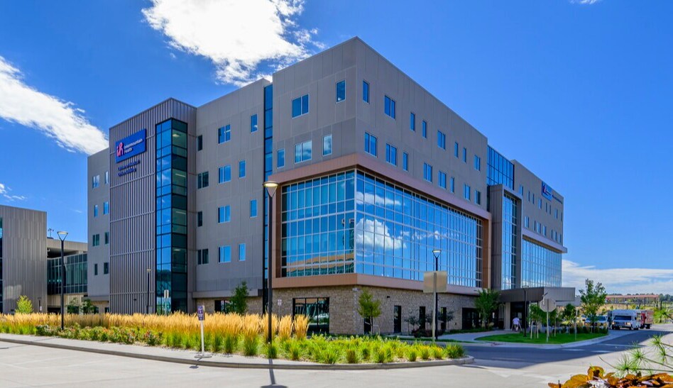 12905 W 40th Ave, Wheat Ridge, CO à louer - Photo de l’immeuble – Image 2 sur 9