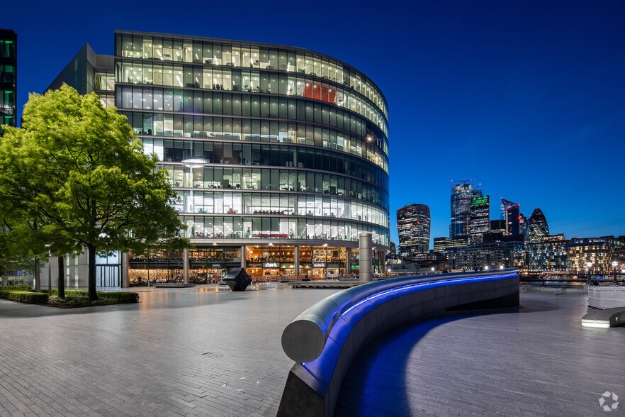 2 More London Riverside, Londres à louer - Photo de l’immeuble – Image 2 sur 8