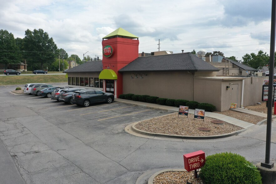 498 SE State Route 291, Lee's Summit, MO à louer - Photo de l’immeuble – Image 3 sur 4