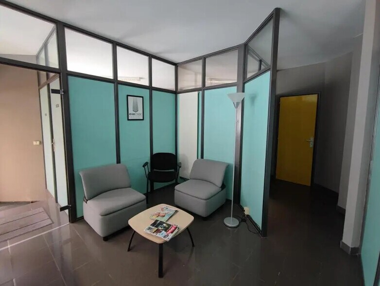 Bureau dans Lille à louer - Photo de l’immeuble – Image 2 sur 3