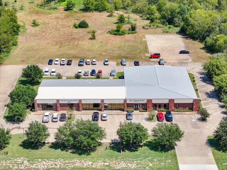 2525 E Highway 175, Kaufman, TX à vendre - Photo de l’immeuble – Image 1 sur 18