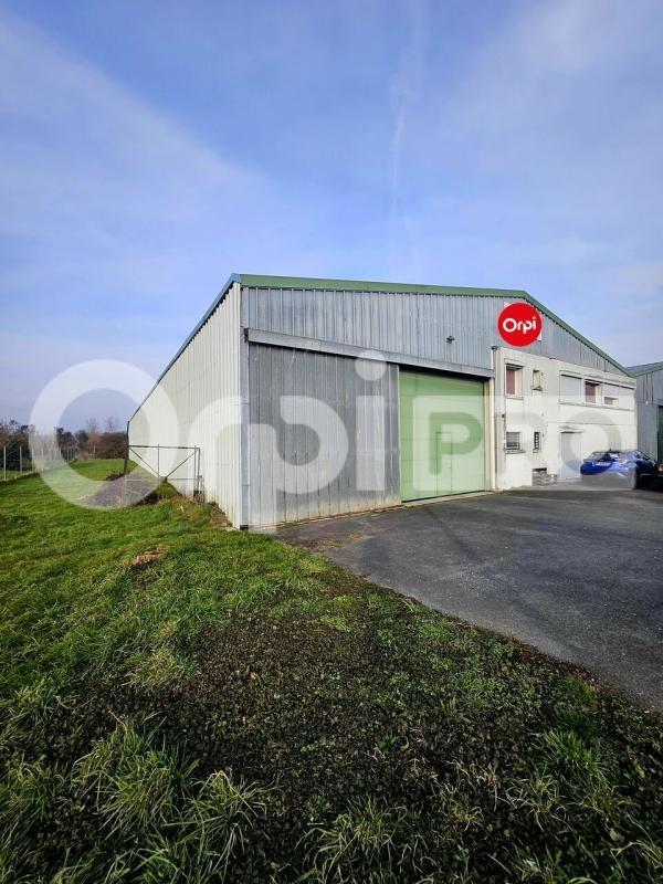 Industriel/Logistique dans Muizon à louer Photo de l’immeuble– Image 1 sur 10