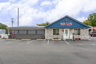 Plus de détails pour 1006 & 1008 S Church Lane, Tappahannock, VA - Local commercial à vendre
