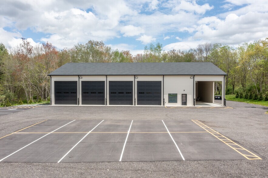 186 Norwich rd, Plainfield, CT à vendre - Photo de l’immeuble – Image 1 sur 17