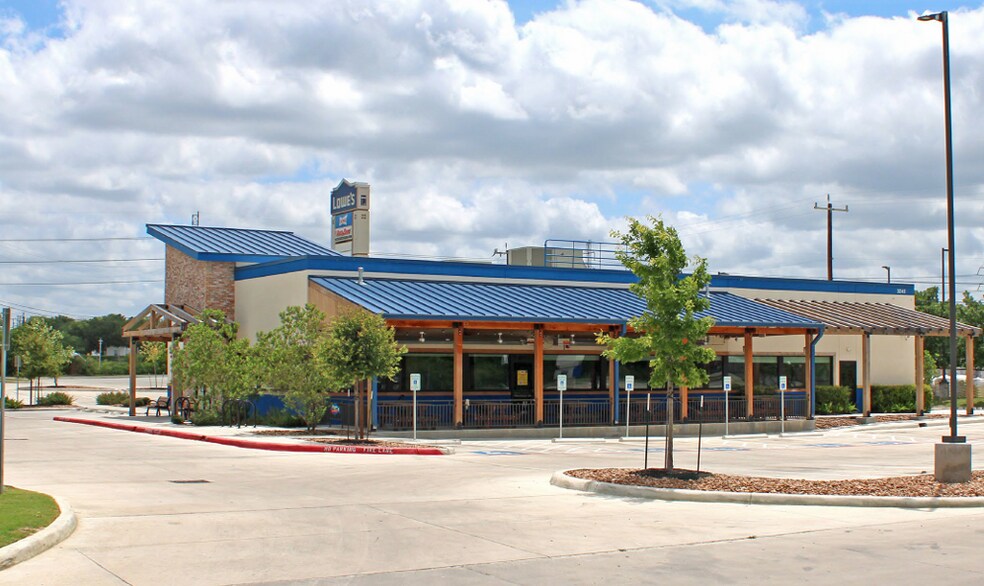 3242 Goliad Rd, San Antonio, TX à louer - Photo de l’immeuble – Image 1 sur 1