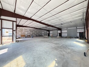 220 John Davenport Dr NW, Rome, GA à louer Photo intérieure– Image 2 sur 3