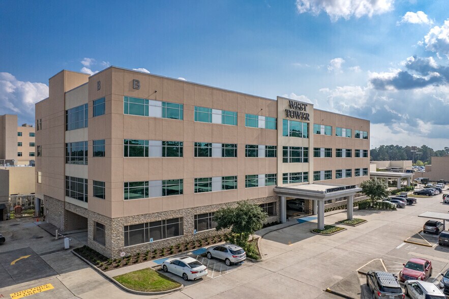 22999 Highway 59 N, Kingwood, TX à louer - Photo de l’immeuble – Image 3 sur 5