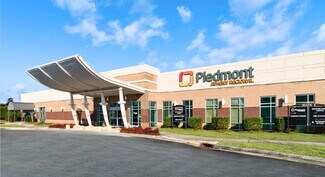 Plus de détails pour 930 Franklin Springs St, Royston, GA - Médical à louer