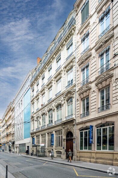 Bureau dans Lyon à louer - Photo principale – Image 1 sur 3