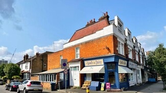 Plus de détails pour 32-36 Coombe Rd, Kingston Upon Thames - Local commercial à louer