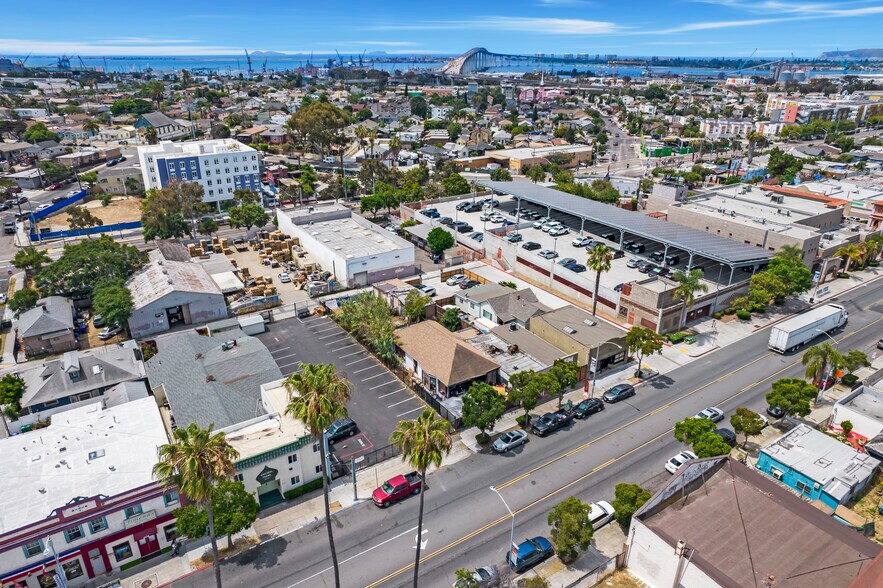 2557-59 Imperial Ave, San Diego, CA à vendre - Photo de l’immeuble – Image 3 sur 5