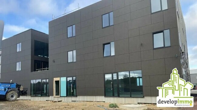 Plus de détails pour Bureau à louer