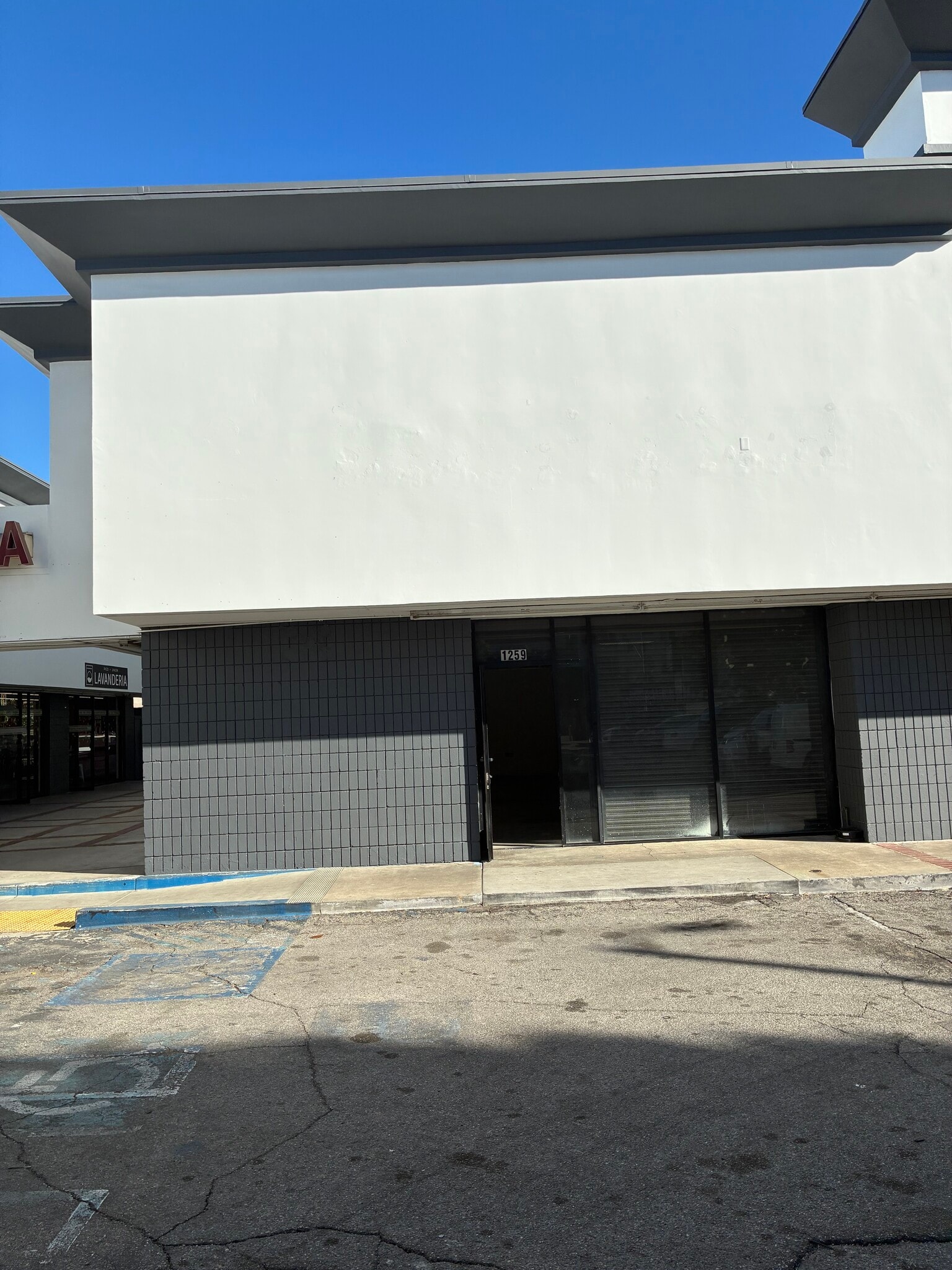 1245 S Union Ave, Los Angeles, CA à louer Photo intérieure– Image 1 sur 5