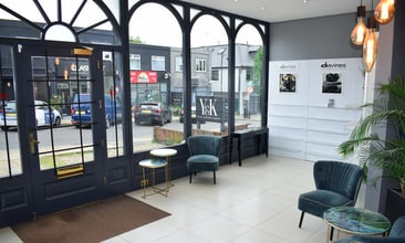 86 Queens Rd, Buckhurst Hill à louer Photo intérieure– Image 1 sur 2