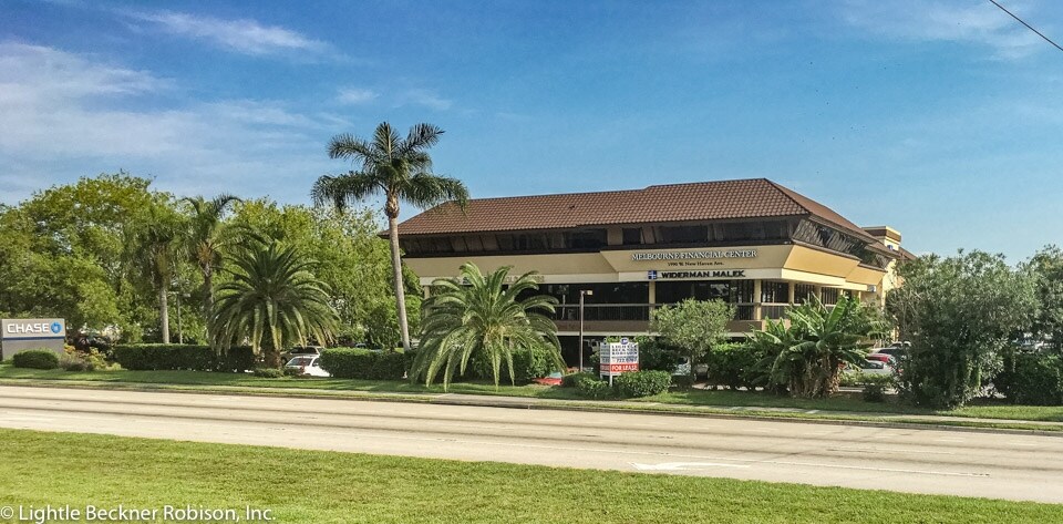1990 W New Haven Ave, Melbourne, FL à louer - Photo principale – Image 1 sur 6