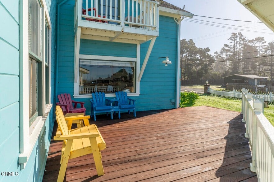 32980 Gibney Ln, Fort Bragg, CA à vendre - Photo de l’immeuble – Image 2 sur 46