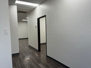 5555 N Lamar Blvd, Austin, TX à louer Photo intérieure– Image 2 sur 5