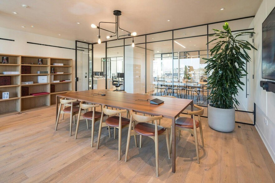 1 Aylesbury St, Londres à louer - Photo de l’immeuble – Image 2 sur 35