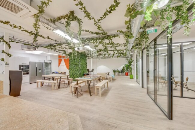 Plus de détails pour Bureau à vendre