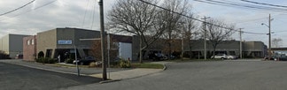 Plus de détails pour 44-56 Central Dr, Farmingdale, NY - Industriel/Logistique à louer