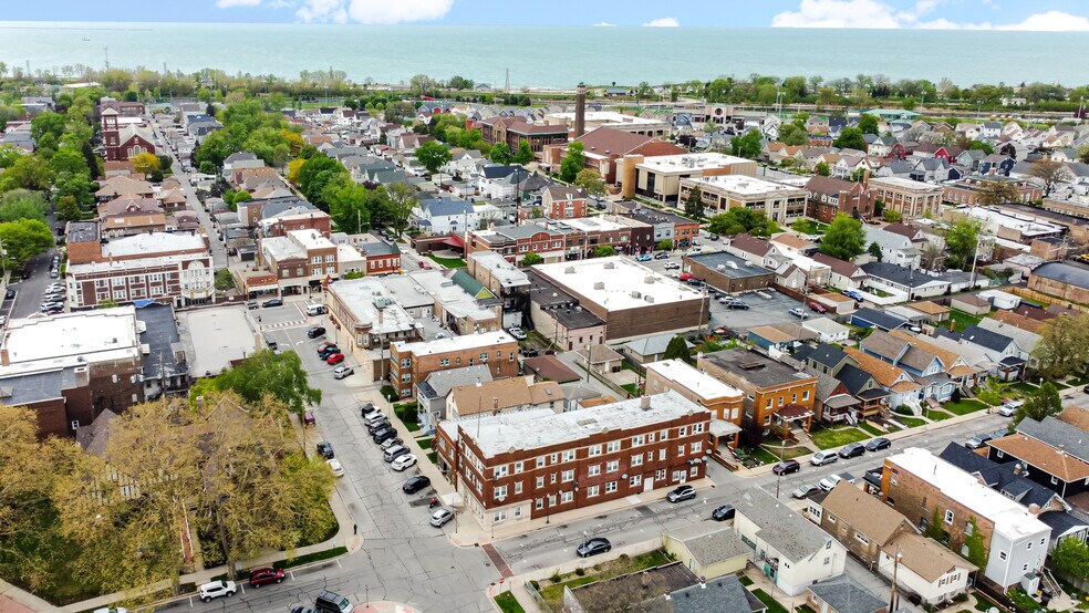 1923 Clark St, Whiting, IN à vendre - Photo de l’immeuble – Image 2 sur 6