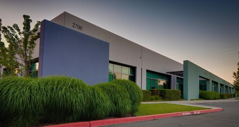 851 Napa Valley Corporate Way, Napa, CA à louer - Photo de l’immeuble – Image 2 sur 11