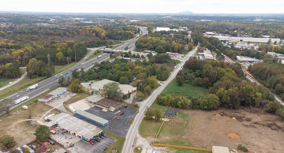 2221 Old Covington Hwy SW, Conyers, GA à louer - Photo de l’immeuble – Image 3 sur 13