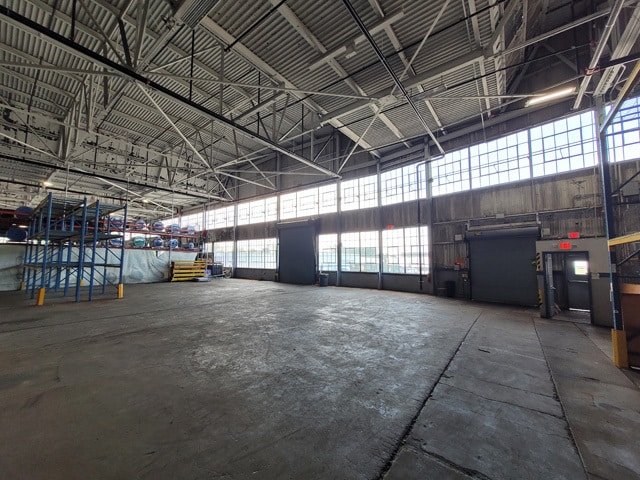 4000 River Rd, Tonawanda, NY à louer - Photo intérieure – Image 2 sur 4