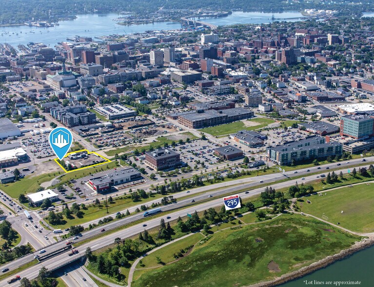 9 Somerset St, Portland, ME à vendre - Photo principale – Image 1 sur 2