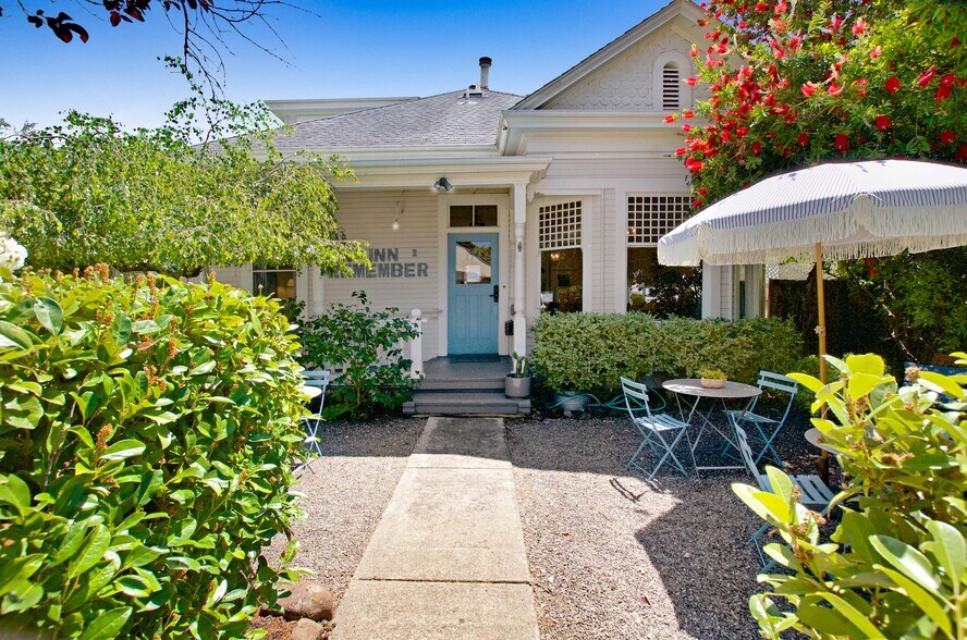 171 W Spain St, Sonoma, CA à vendre - Photo principale – Image 1 sur 21