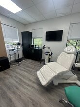 600 Heritage Dr, Jupiter, FL à louer Photo intérieure– Image 1 sur 1