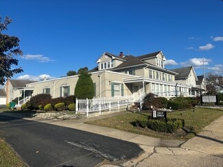 Plus de détails pour 958 Adelphia Rd, Freehold, NJ - Bureau à vendre