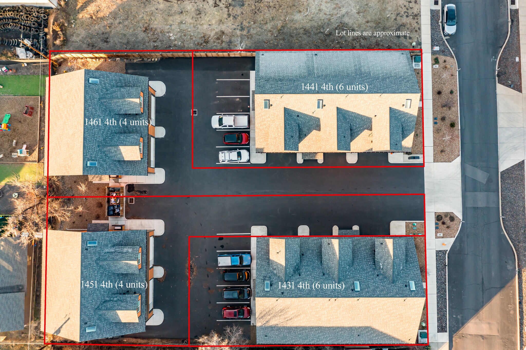 1441-1461 NW 4th St, Redmond, OR à vendre Photo principale– Image 1 sur 56